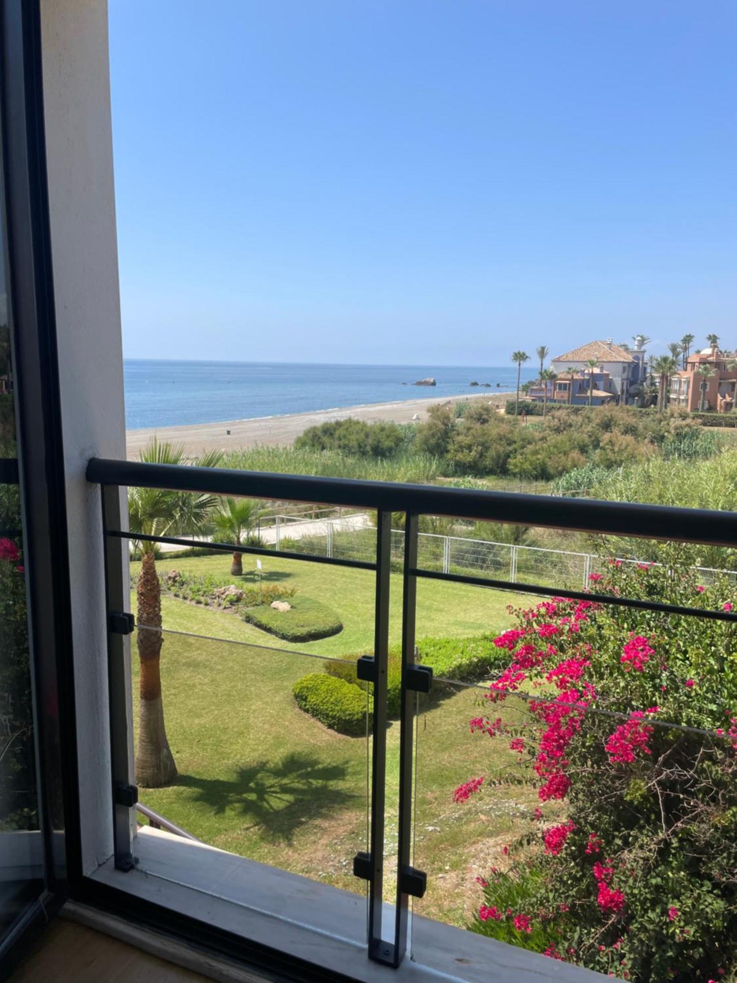 Luxury Casares Del Mar Dp7 Apartment Bagian luar foto