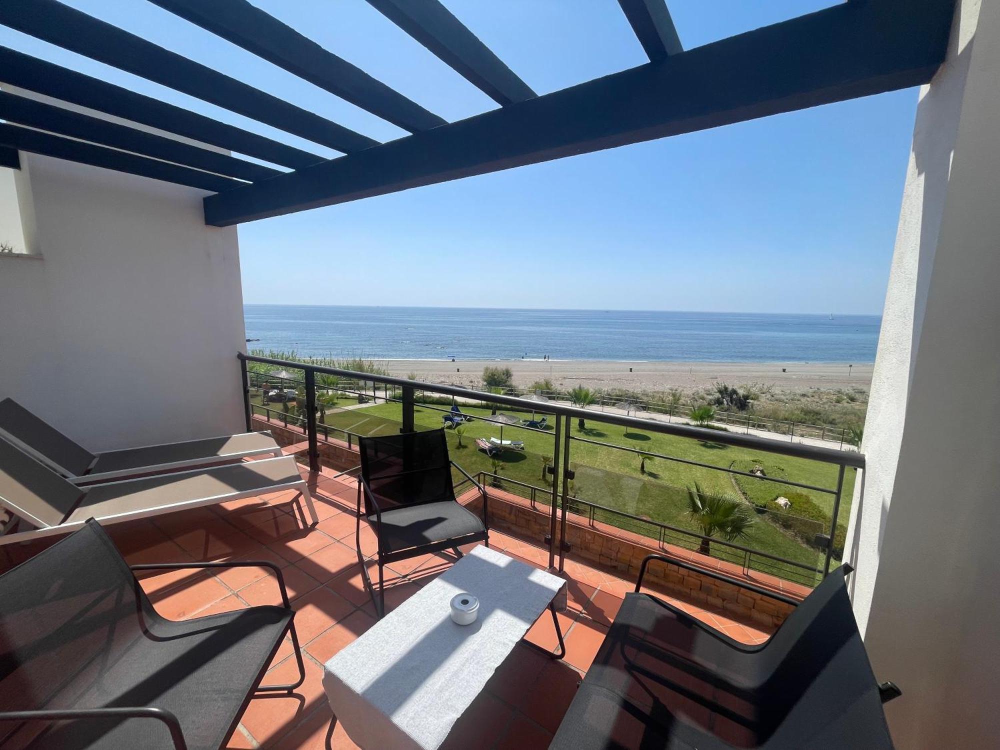 Luxury Casares Del Mar Dp7 Apartment Bagian luar foto